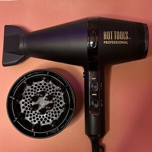 Hot Tools Pro Artist Black Gold Infrared Ionic Salon hair dryer EUC attachments